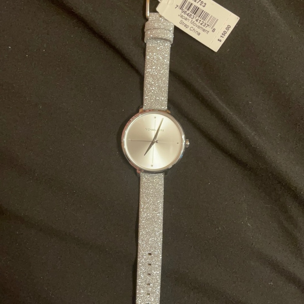 Gray watch